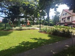Ang Mo Kio Avenue 5 (D20), Terrace #495615861